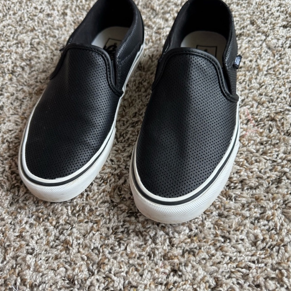 Van’s Classic Slip-On Sneakers Black Women’s